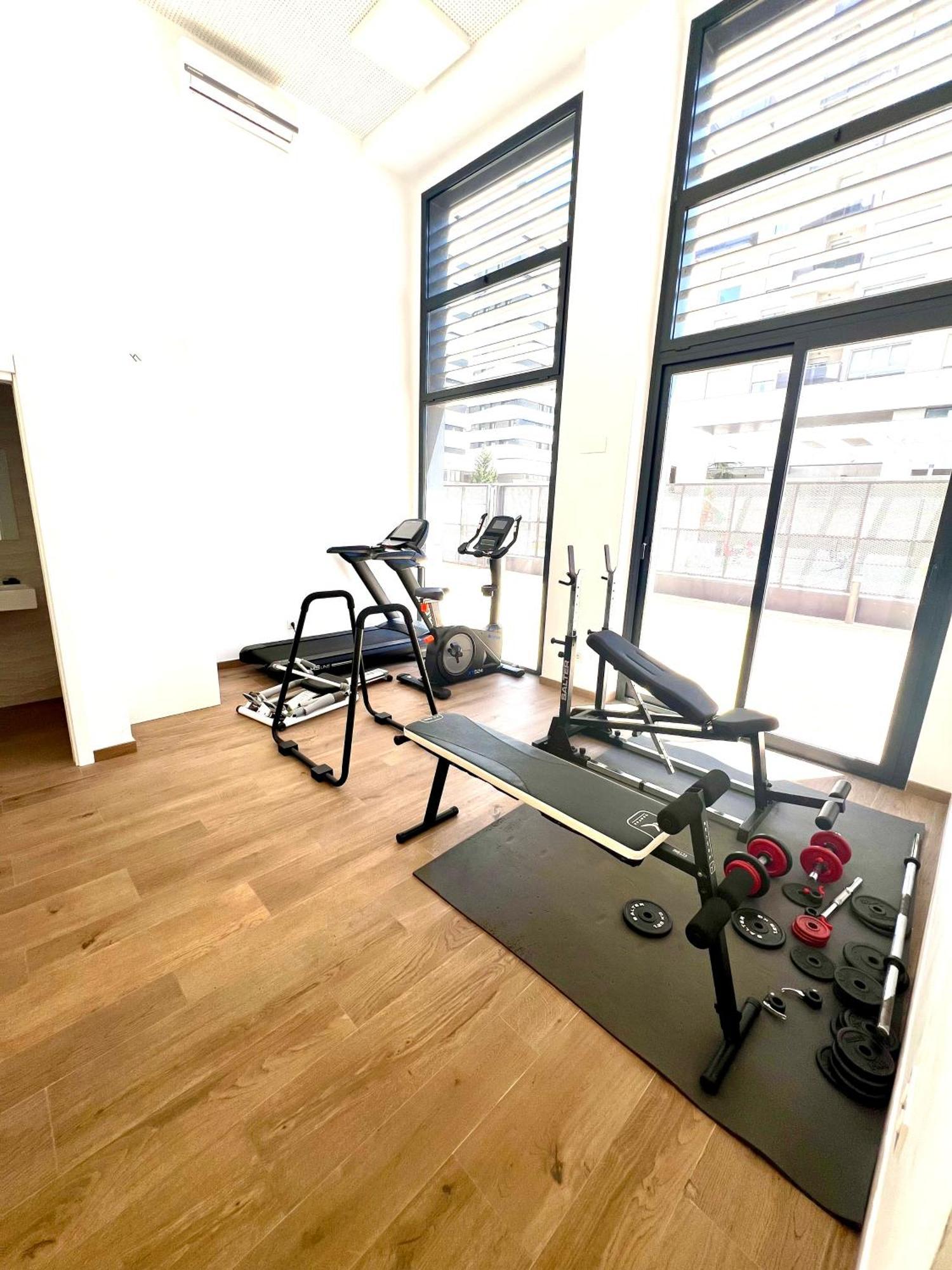 Exclusivo Loft Duplex Roig Arena - Piscina - Vlc Appartement Valencia Buitenkant foto