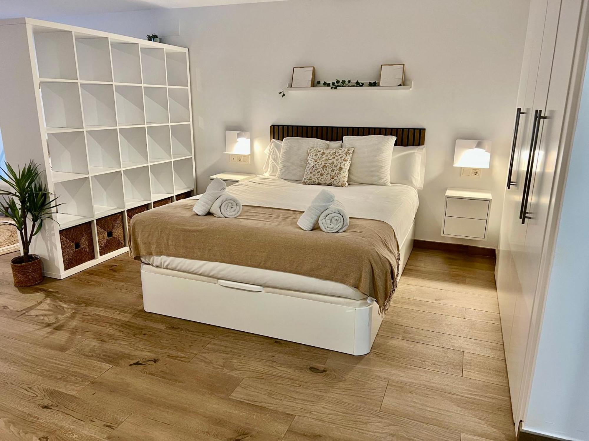 Exclusivo Loft Duplex Roig Arena - Piscina - Vlc Appartement Valencia Buitenkant foto